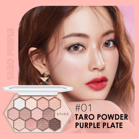 Honeycomb Hexagonal Eyeshadow Palette with Natural Highlight and Twelve Vibrant Shades